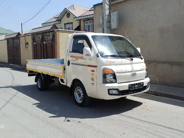 Бортовой автомобиль Hyundai Porter, 2009, Душанбе