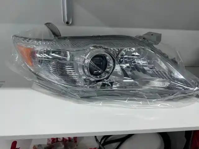Передние фары на Toyota Camry 2, Душанбе