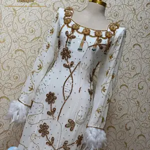 Куртаи аруси, Душанбе