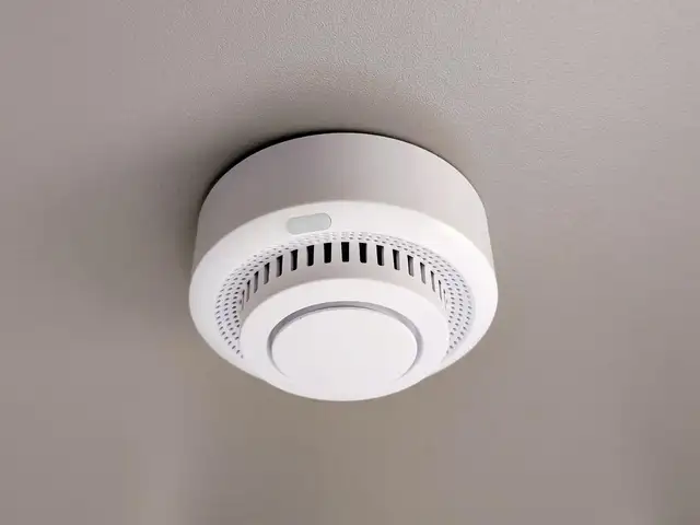 Умный датчик дыма Tuya Zigbee, Душанбе
