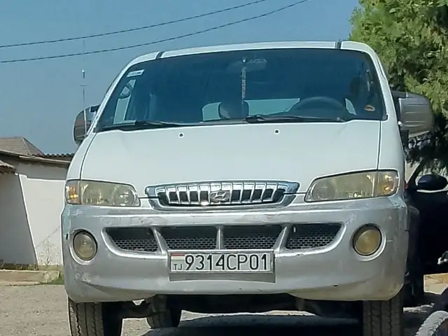 Микроавтобус Hyundai Starex, 2000, Душанбе