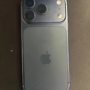 Apple iPhone 17 Pro, 256 gb, Deep Blue, Душанбе