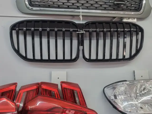 Решетка радиатора ноздри BMW 7 Series G11 G12 2019-2022, Душанбе