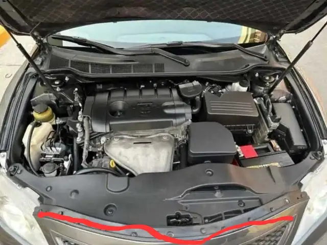 Резина на бампер Toyota Camry 2, Душанбе