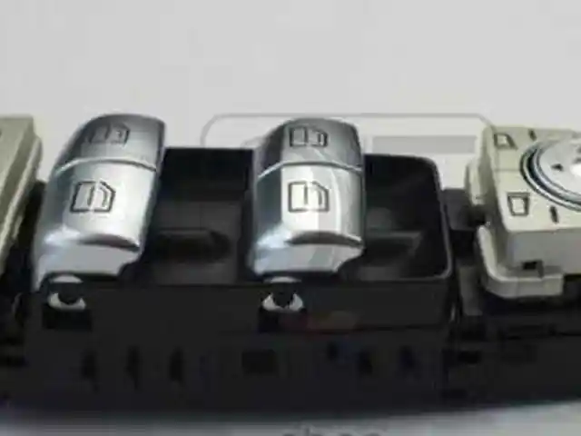 Кнопка стеклоподъёмника от Mercedes-Benz W222, Душанбе