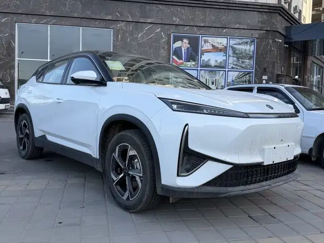 Dongfeng L7