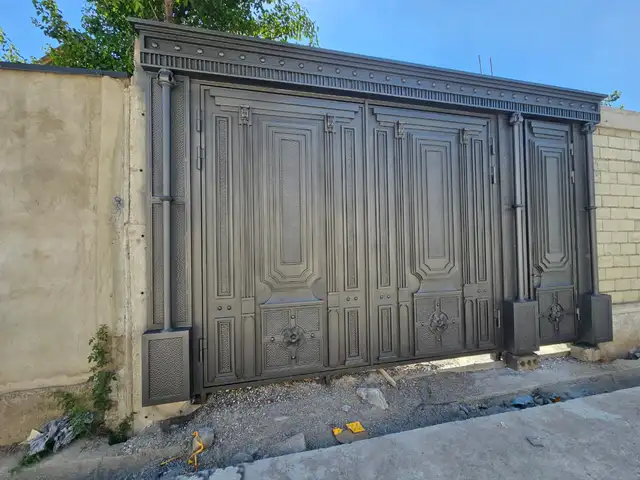 Дарвоза, Душанбе
