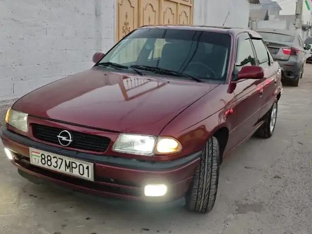 Opel Astra F