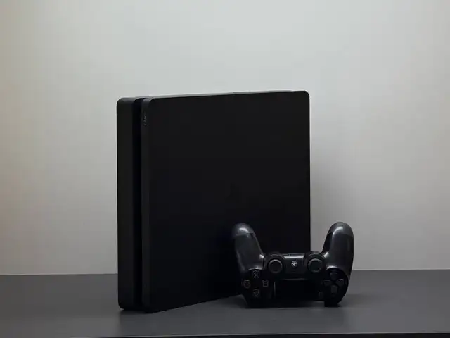 Игровая приставка Sony PlayStation 4 Slim, Душанбе - 2