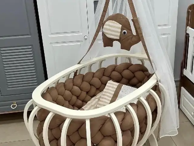 Колыбель, Душанбе