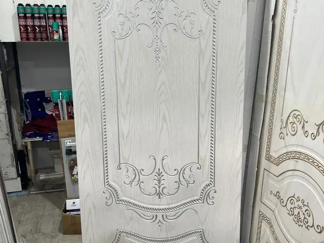Дверь, Душанбе