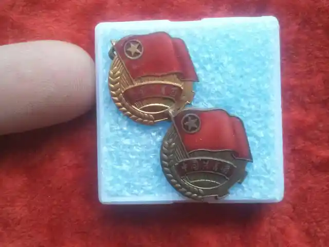 Китайские значки, Душанбе