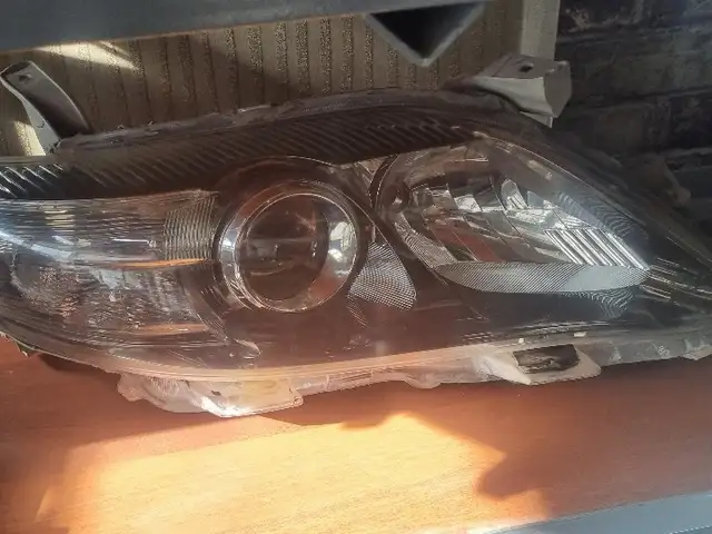 Передняя правая фара se Toyota Camry 2 Рабочий, Душанбе