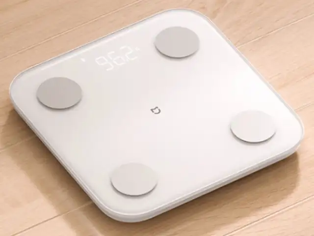 Умные весы Xiaomi Body Composition Scale S400 белый, Душанбе