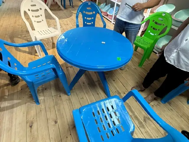 Стол и стулья для сада, Душанбе
