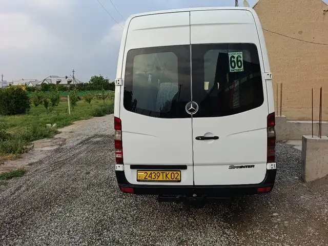 Микроавтобус Sprinter, 2006, Худжанд