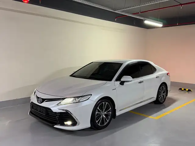 Toyota Camry, 2018, Душанбе - 3