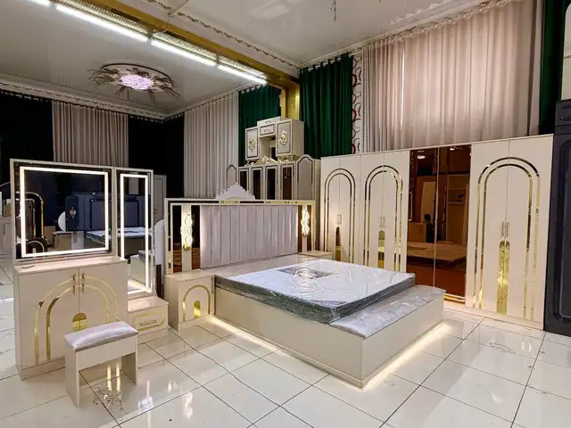 Спальный гарнитур, Бохтар (Курган-Тюбе)