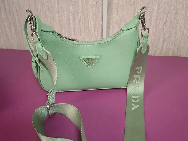 Сумочка Prada, Душанбе