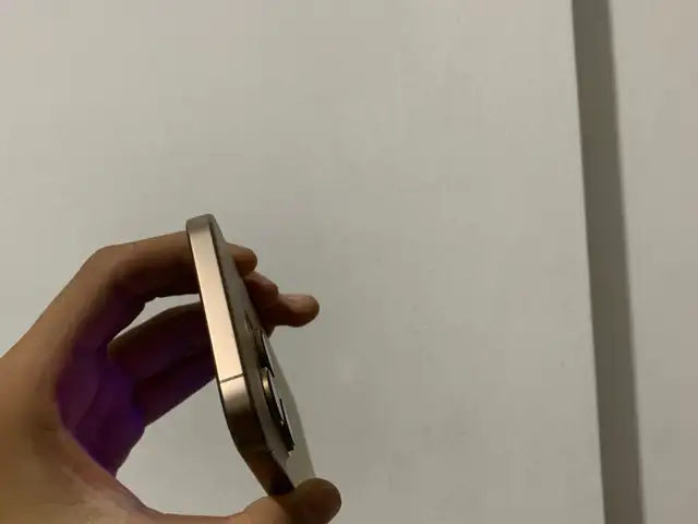 Apple iPhone 16 Pro Max, 512 gb, Desert Titanium, Бохтар (Курган-Тюбе)