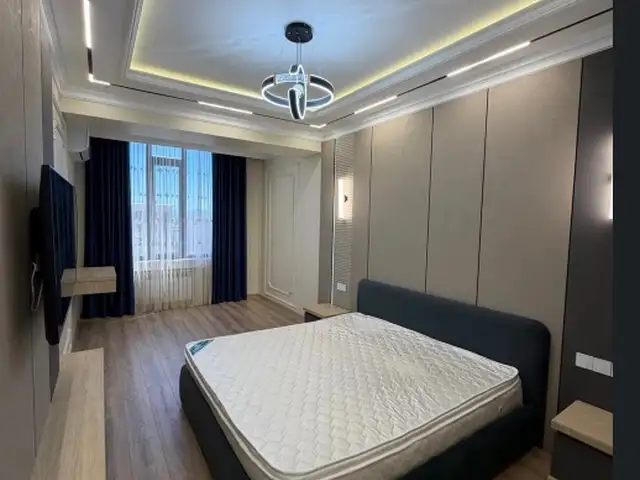 3-комн. квартира, 16 этаж, 111 м², Созидания, Душанбе