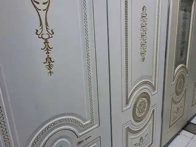 Дверь, Душанбе