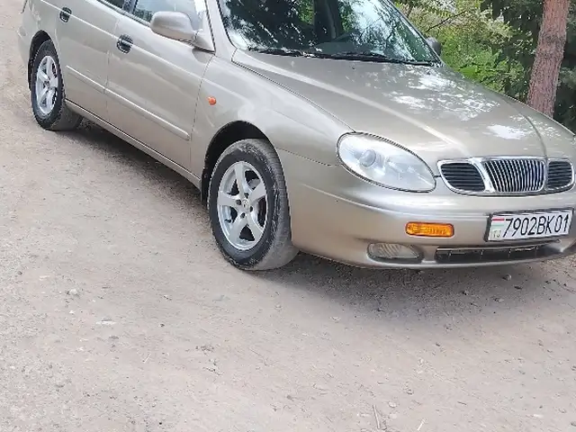 Daewoo Leganza