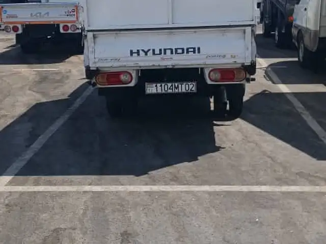 Бортовой автомобиль Hyundai Porter, 2005, Худжанд