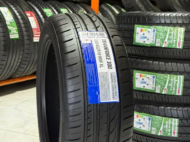 Шина 235/45R18 Goddard, Душанбе