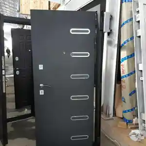 Дверь, Душанбе