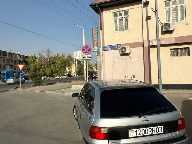 Opel Astra F