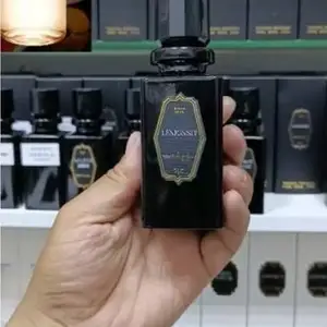 Духи Sasan, Хуҷанд