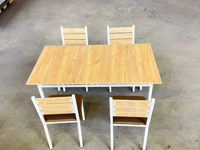 Стол со стульями, Душанбе
