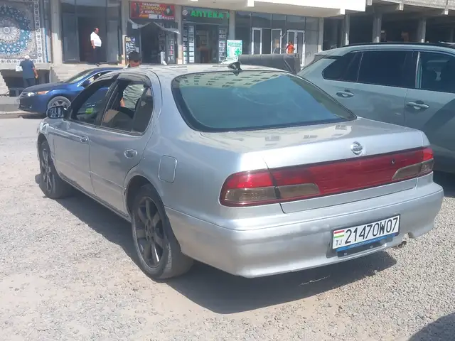 Nissan Maxima