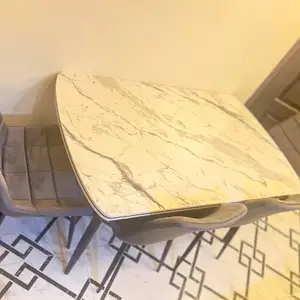 Стол и стул, Душанбе