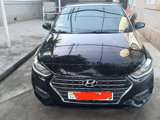 Hyundai Solaris