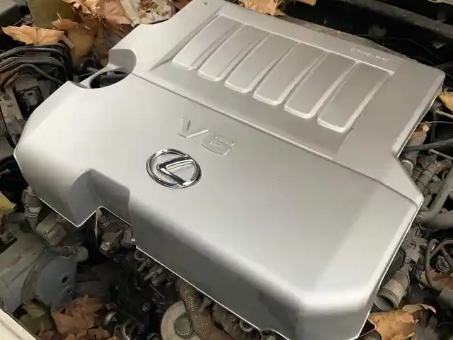 Крышка от двигателя RX330-350, Худжанд