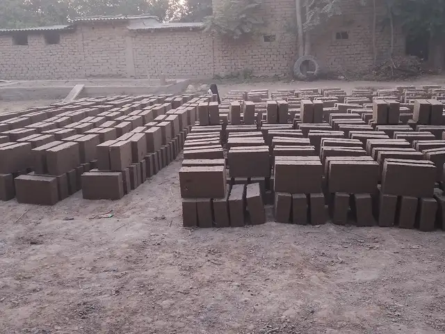 Хишти лойблок бо фармоиш размер 25/38/12, Панҷ