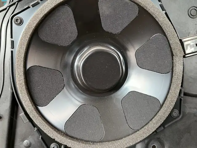 Динамик магнитофон Range Rover Meridian, Душанбе