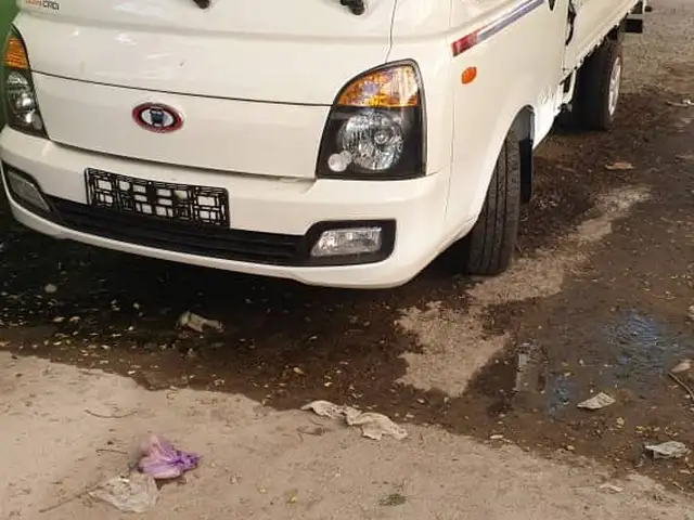 Бортовой автомобиль Hyundai Porter 2, 2015, Душанбе