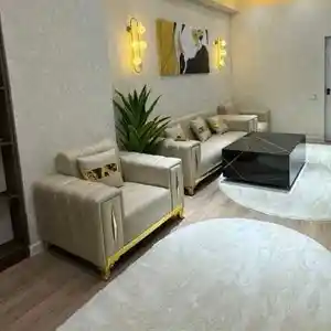 Диван с креслами, Душанбе