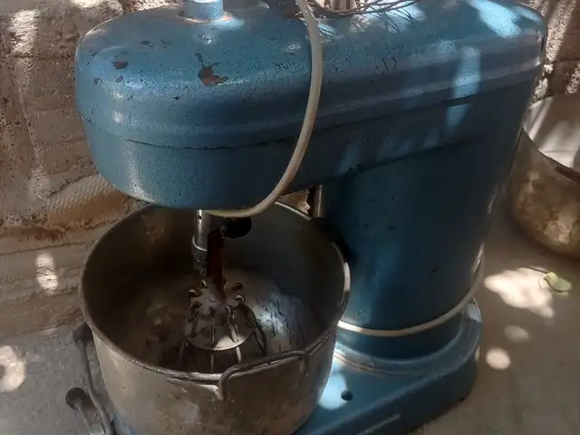 Миксер, Турсунзаде