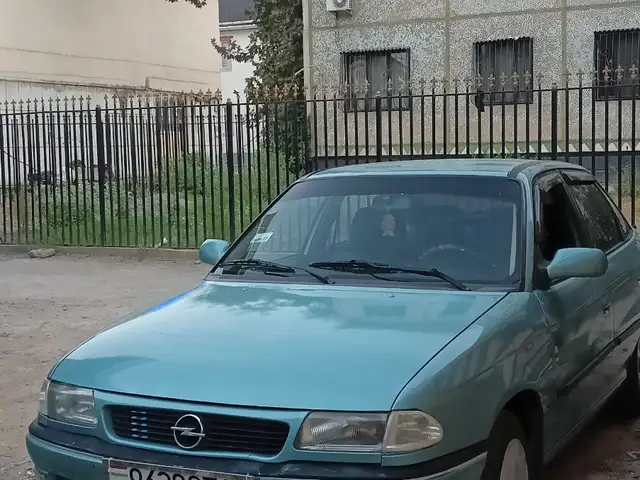 Opel Astra F