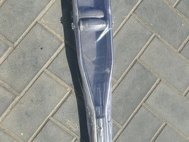 Костыли, Душанбе