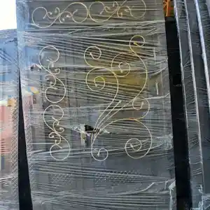 Дверь, Душанбе