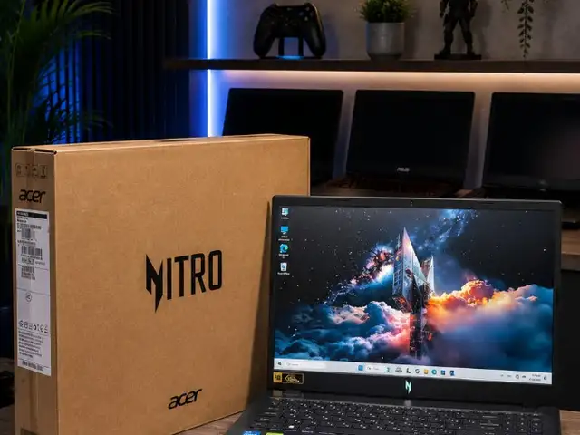 Ноутбук Acer Nitro V15 Core i7-13620H / 16GB / RTX 5060 8GB / SSD 512GB, Душанбе