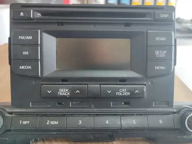 Автомагнитола от hyundai kia, Душанбе