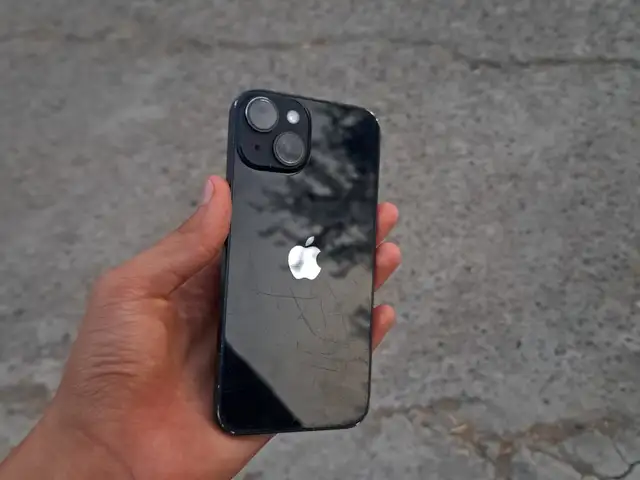 Apple iPhone 14, 128 gb, Product Red, Душанбе