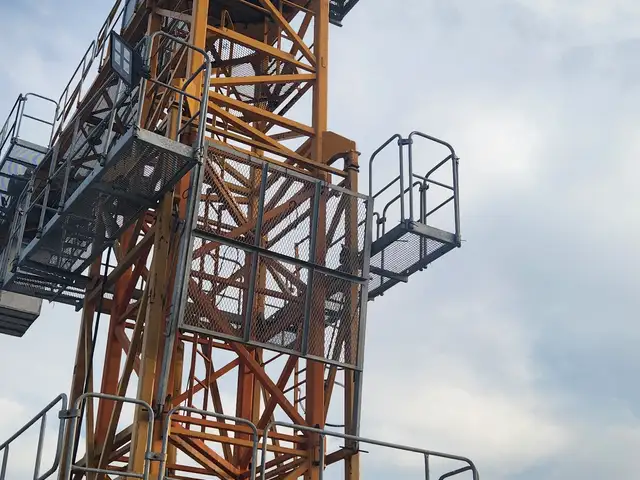 Башенный кран Zoomlion WA5610, 6т, Худжанд