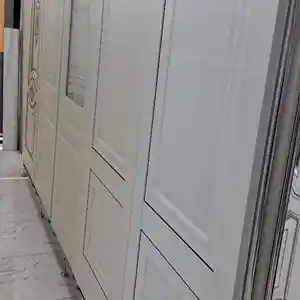 Дверь, Душанбе